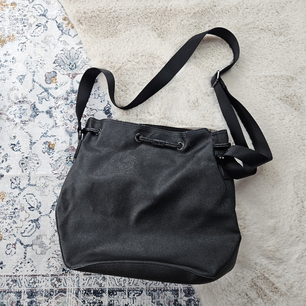 Lululemon Black Bucket Bag